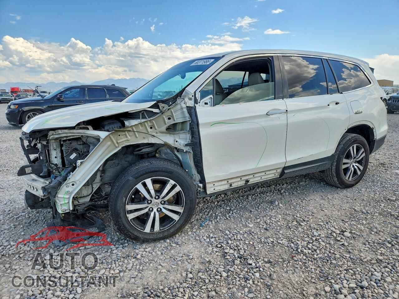 HONDA PILOT 2017 - 5FNYF6H55HB015031