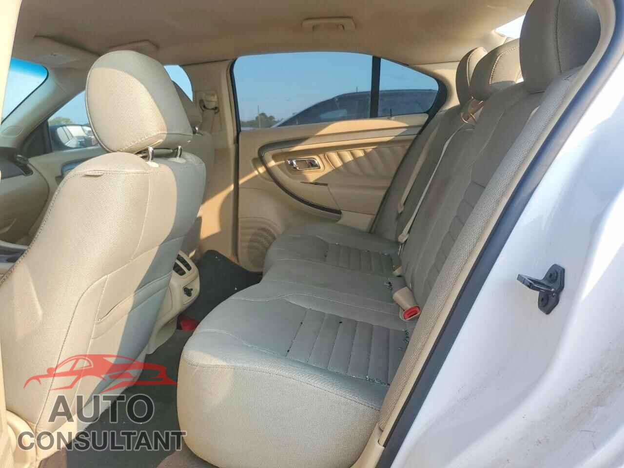 FORD TAURUS 2013 - 1FAHP2D84DG192682