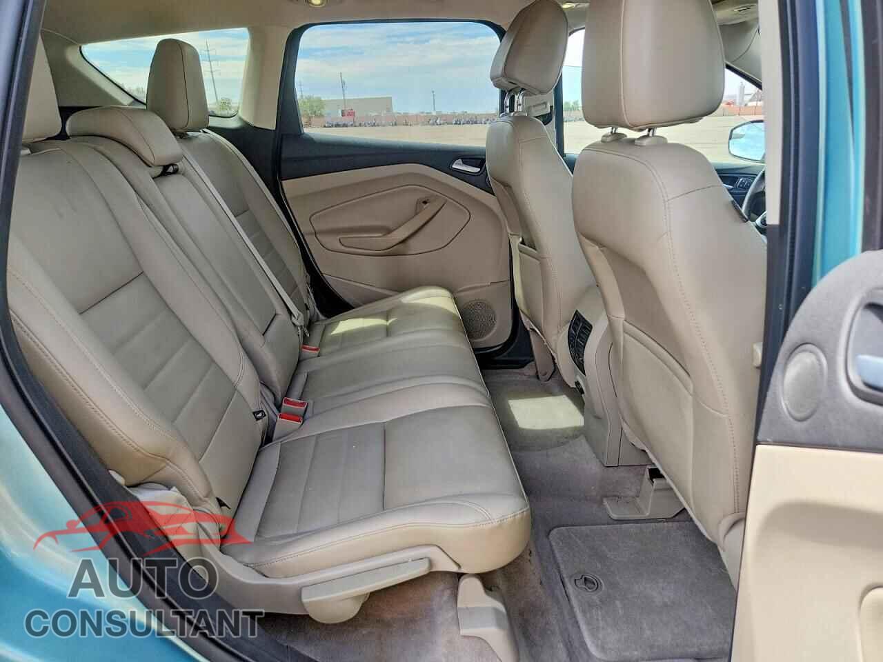 FORD ESCAPE 2013 - 1FMCU9HX3DUC71748