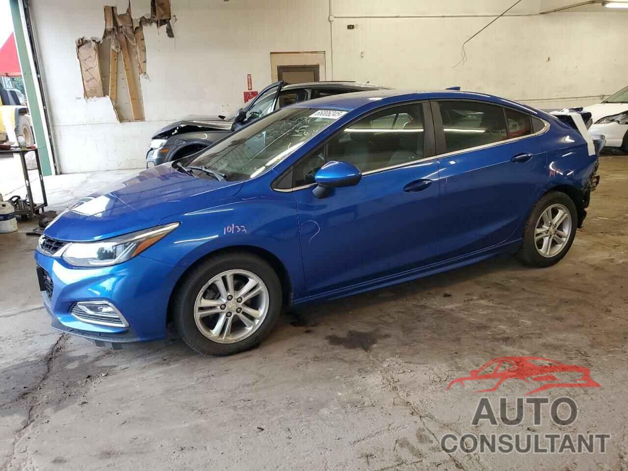 CHEVROLET CRUZE 2017 - 1G1BE5SM0H7187243