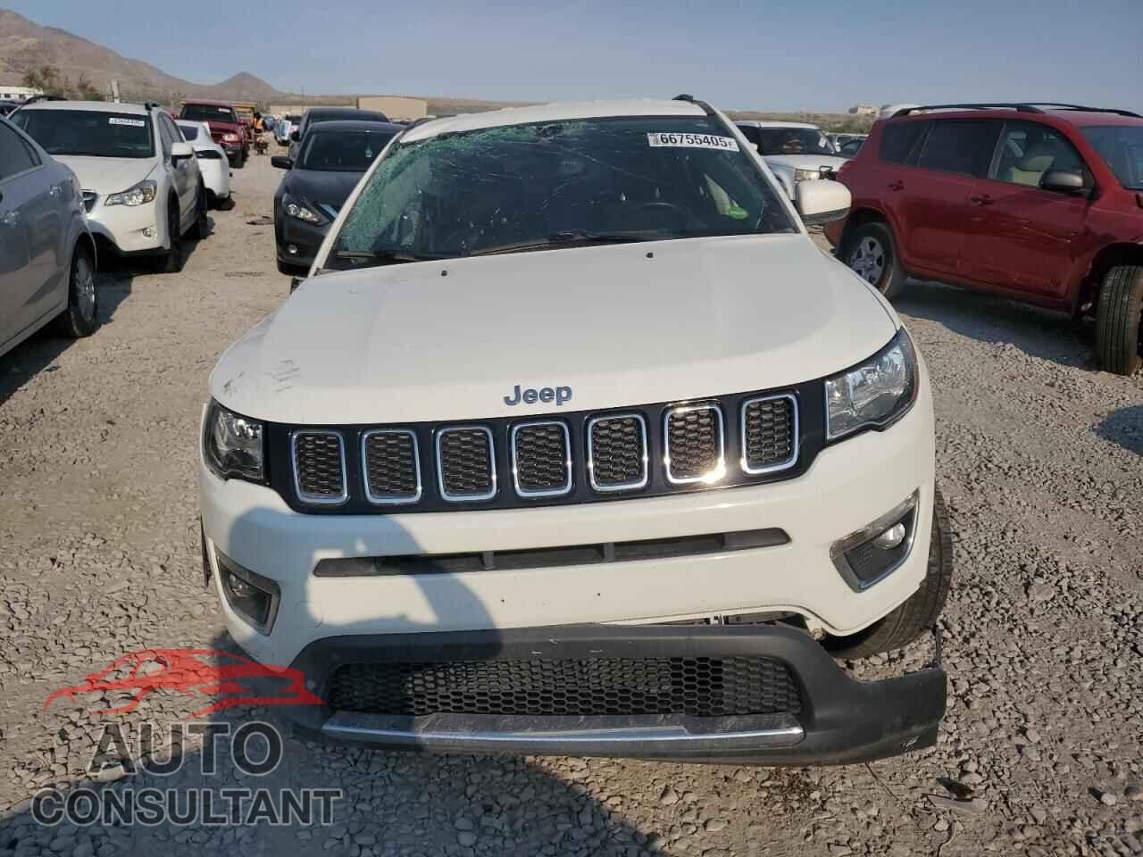 JEEP COMPASS 2019 - 3C4NJCC84KT660064