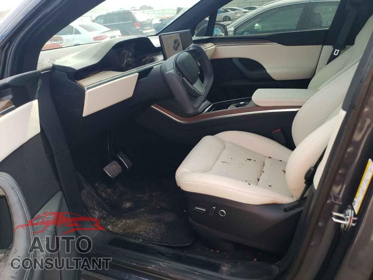 TESLA MODEL X 2022 - 7SAXCBE50NF355784