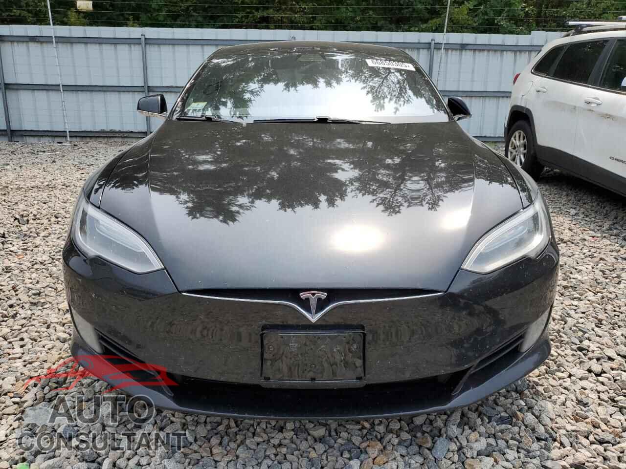 TESLA MODEL S 2017 - 5YJSA1E22HF204768