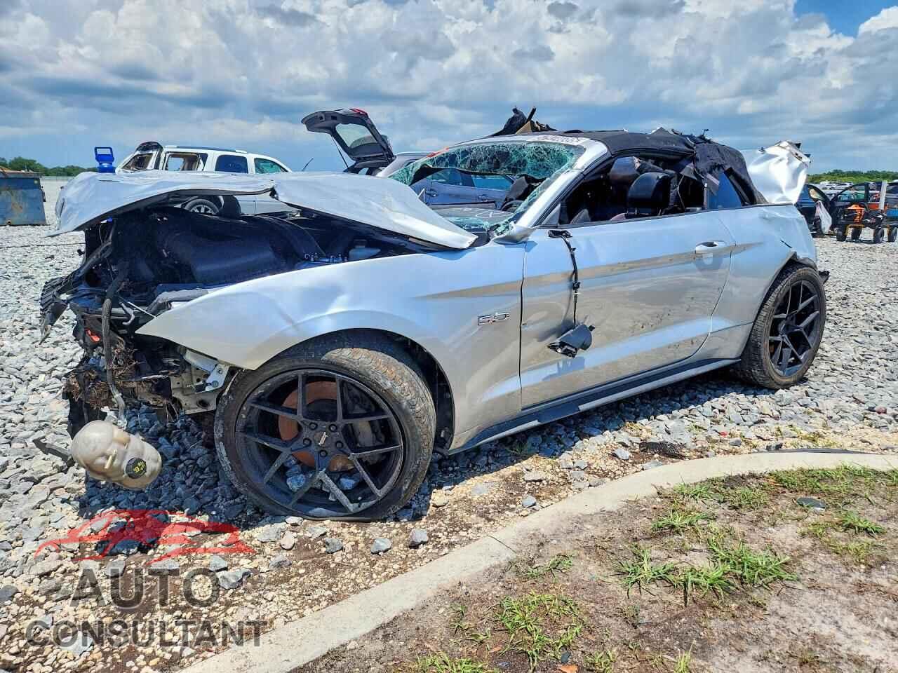 FORD MUSTANG 2018 - 1FATP8FF7J5117894