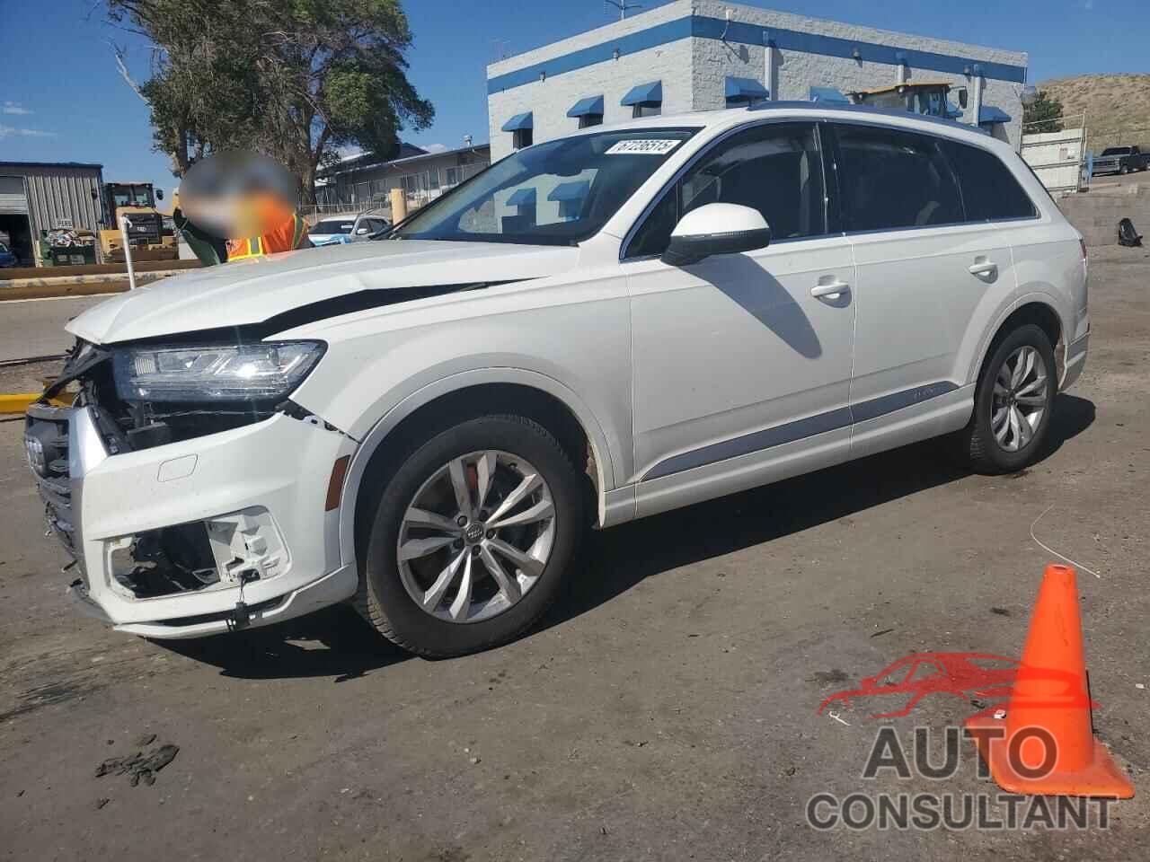 AUDI Q7 2019 - WA1LAAF79KD044427