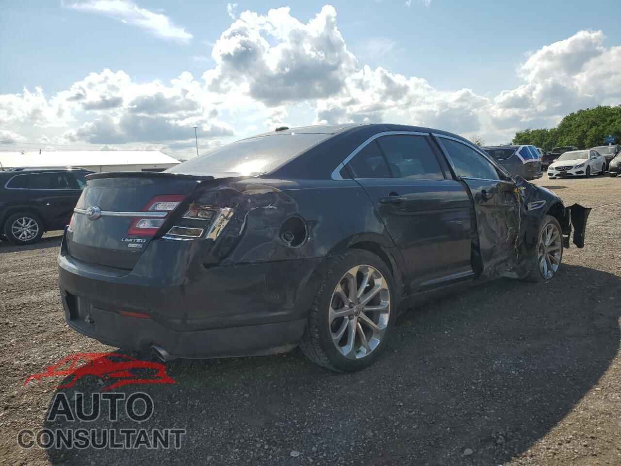 FORD TAURUS 2013 - 1FAHP2J83DG233727