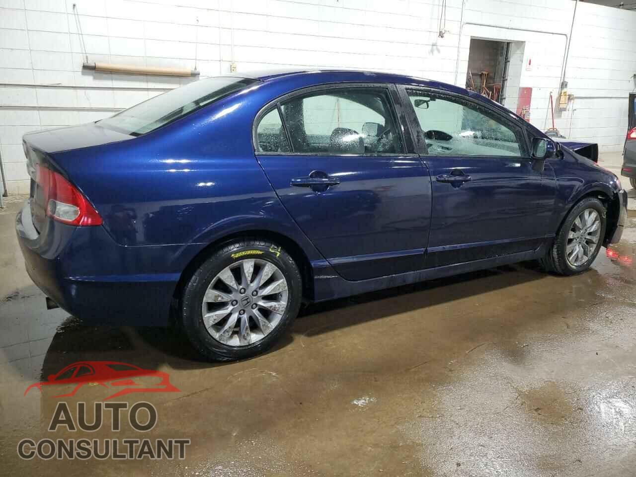 HONDA CIVIC 2010 - 19XFA1F8XAE005435