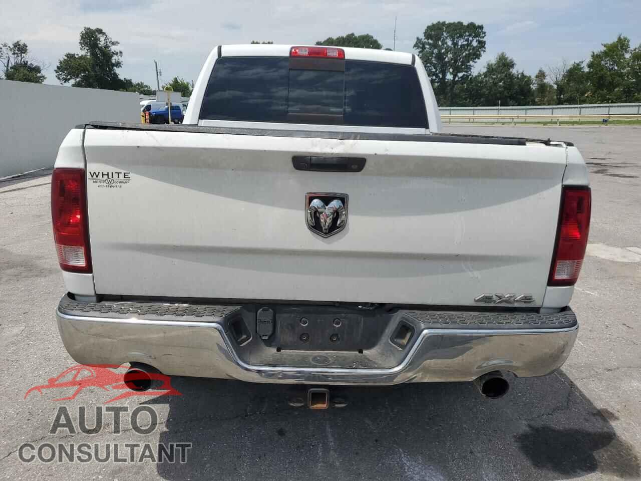DODGE RAM 1500 2012 - 1C6RD7NT4CS146537
