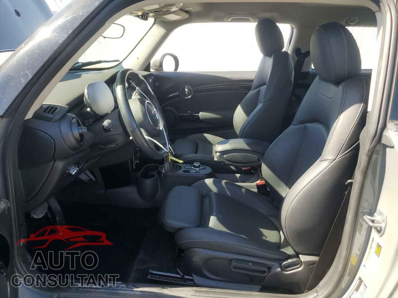 MINI COOPER 2023 - WMW13DJ0XP2S71208