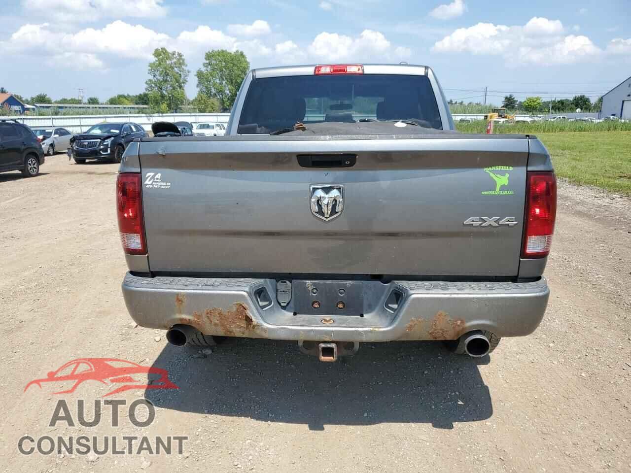 DODGE RAM 1500 2012 - 1C6RD7KT7CS287090