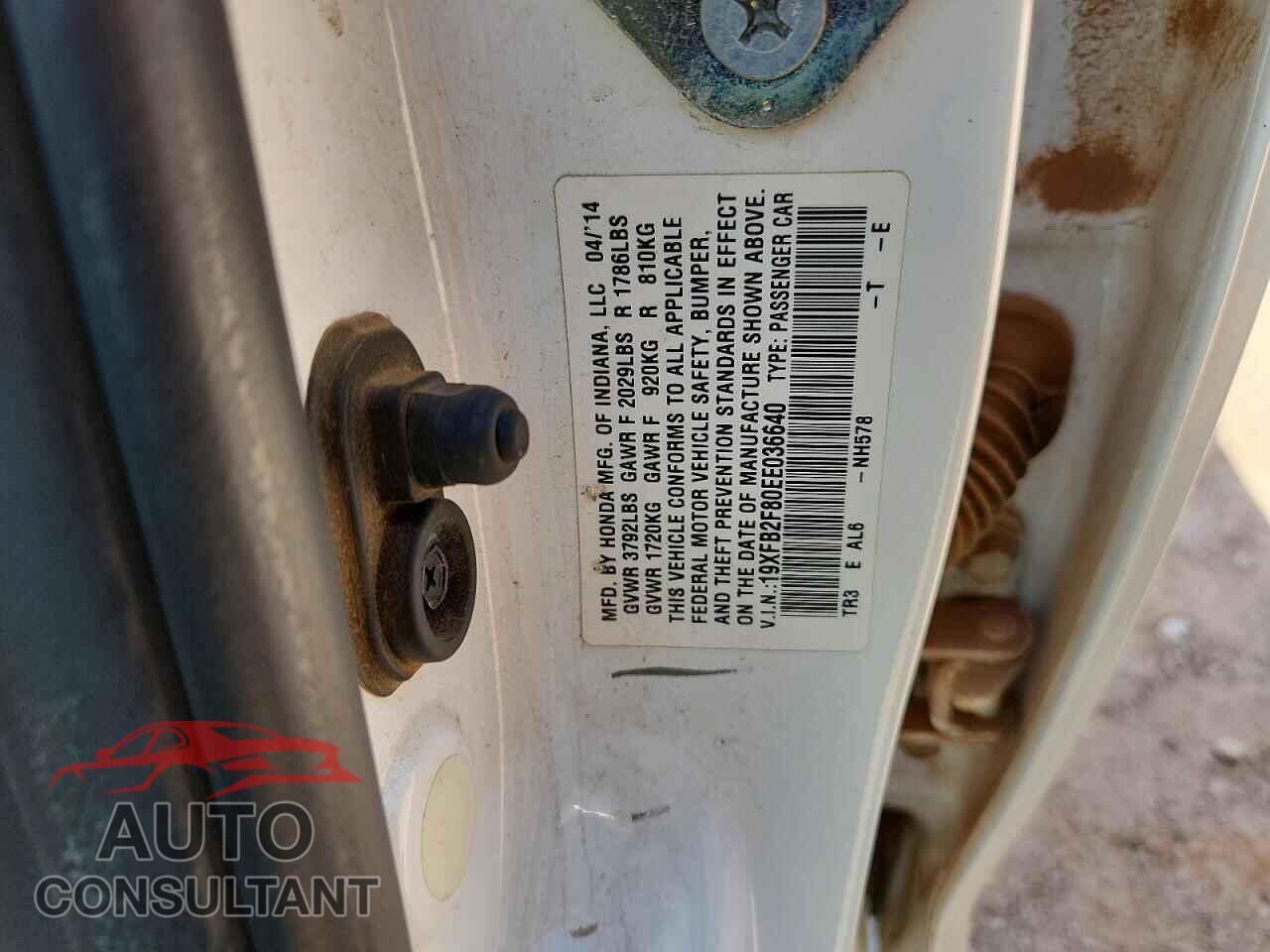 HONDA CIVIC 2014 - 19XFB2F80EE036640