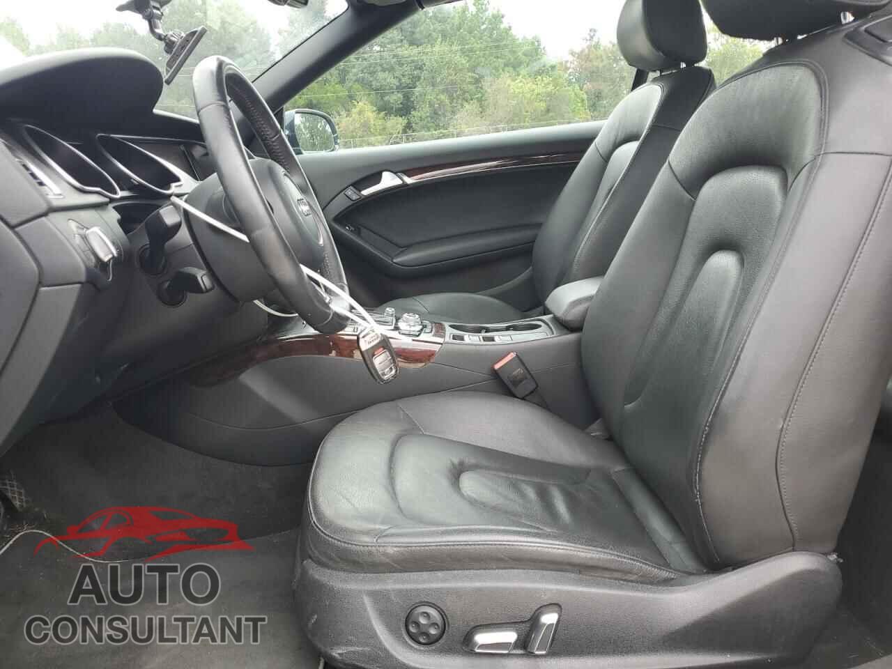 AUDI A5 2013 - WAULFAFH5DN001181