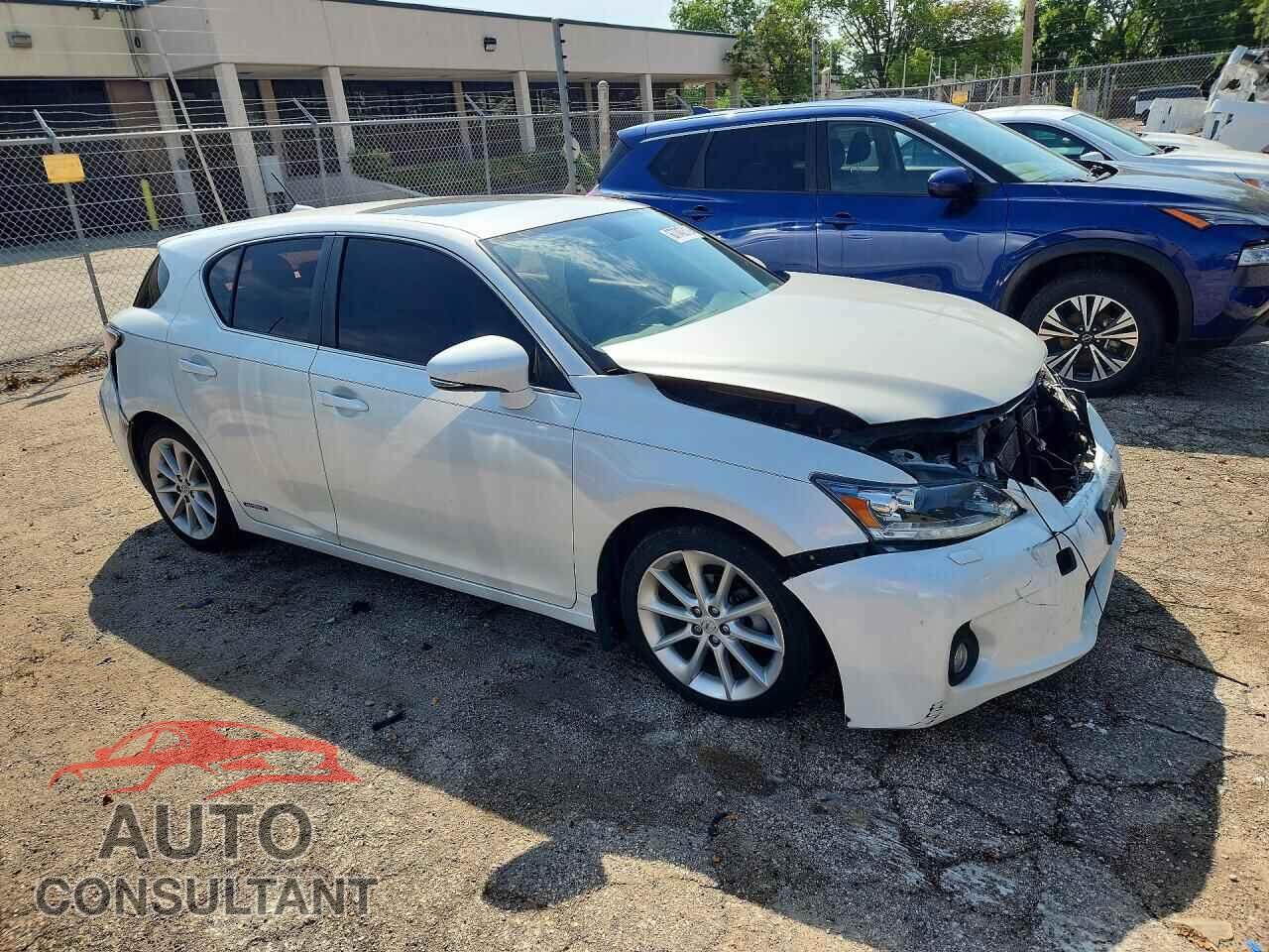 LEXUS CT 200 2013 - JTHKD5BH9D2126203
