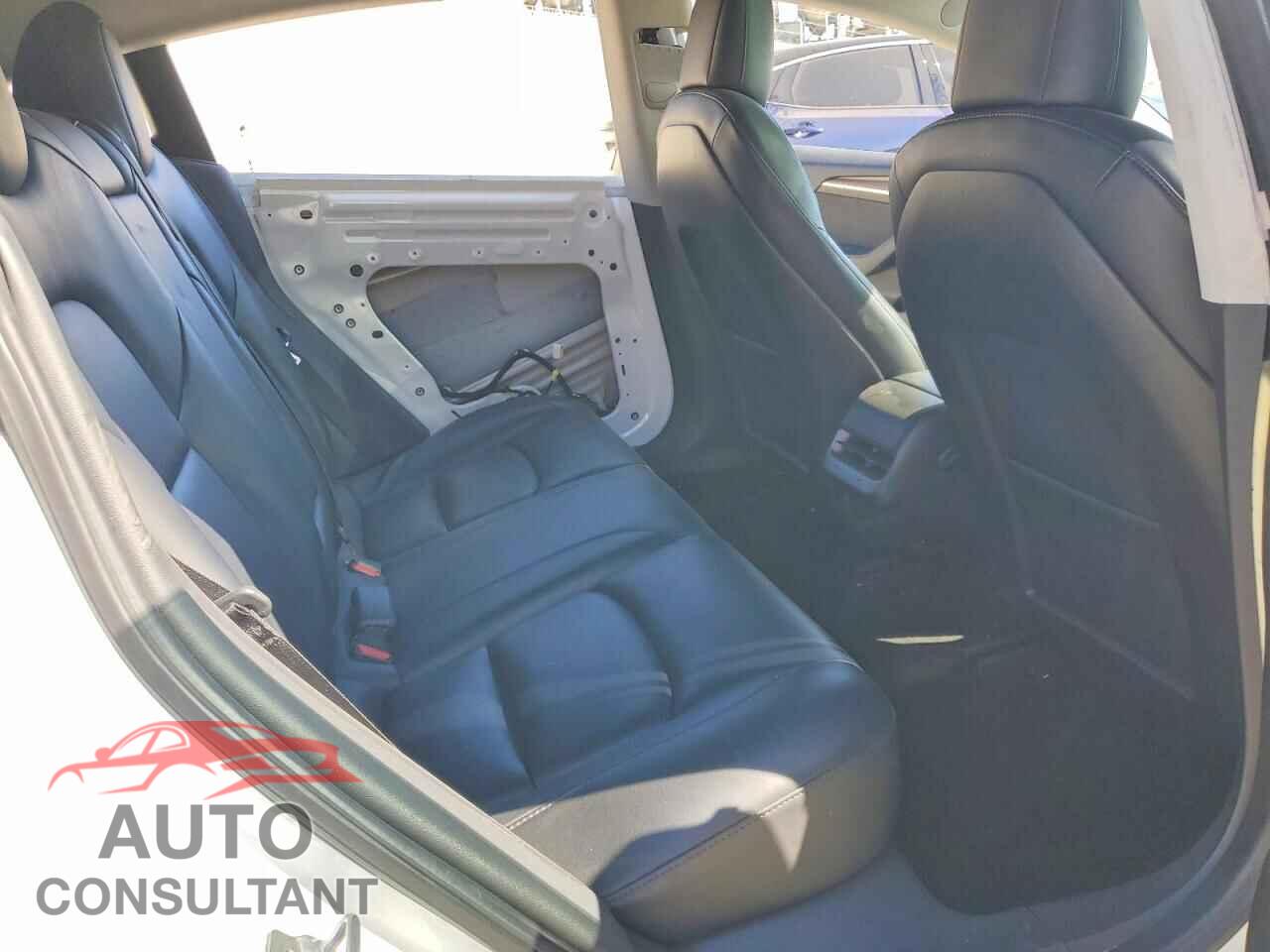 TESLA MODEL 3 2021 - 5YJ3E1EA9MF031745