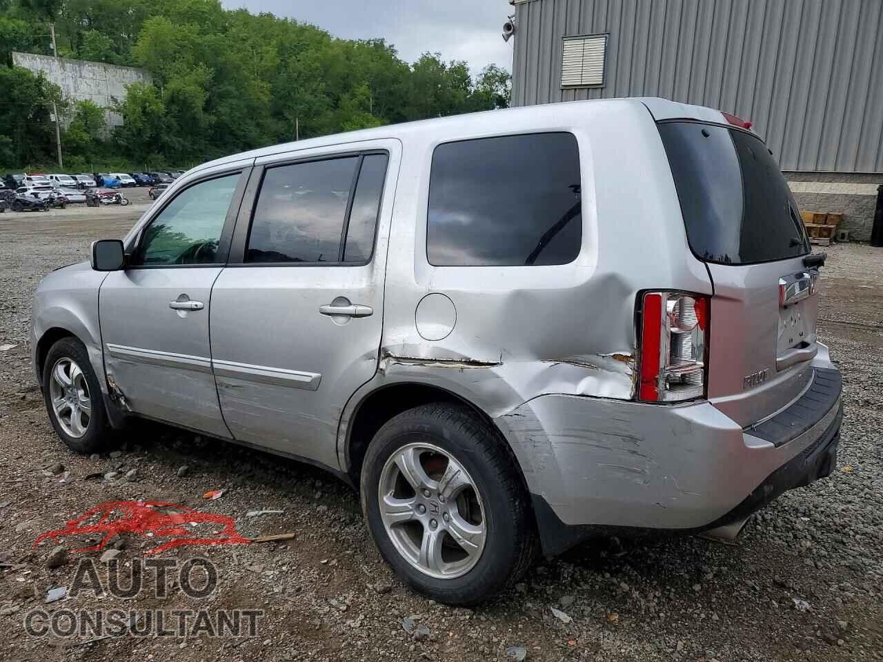 HONDA PILOT 2013 - 5FNYF4H59DB027102