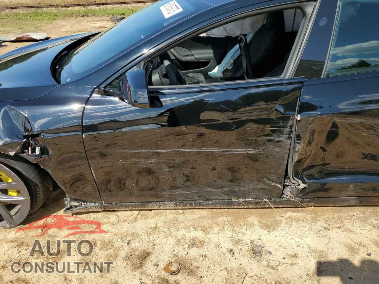 TESLA MODEL S 2021 - 5YJSA1E52MF437733