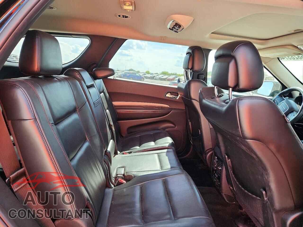 DODGE DURANGO 2018 - 1C4RDJDG4JC330006