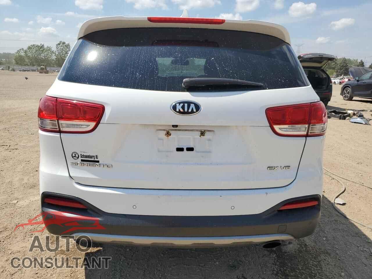 KIA SORENTO 2016 - 5XYPHDA56GG160834