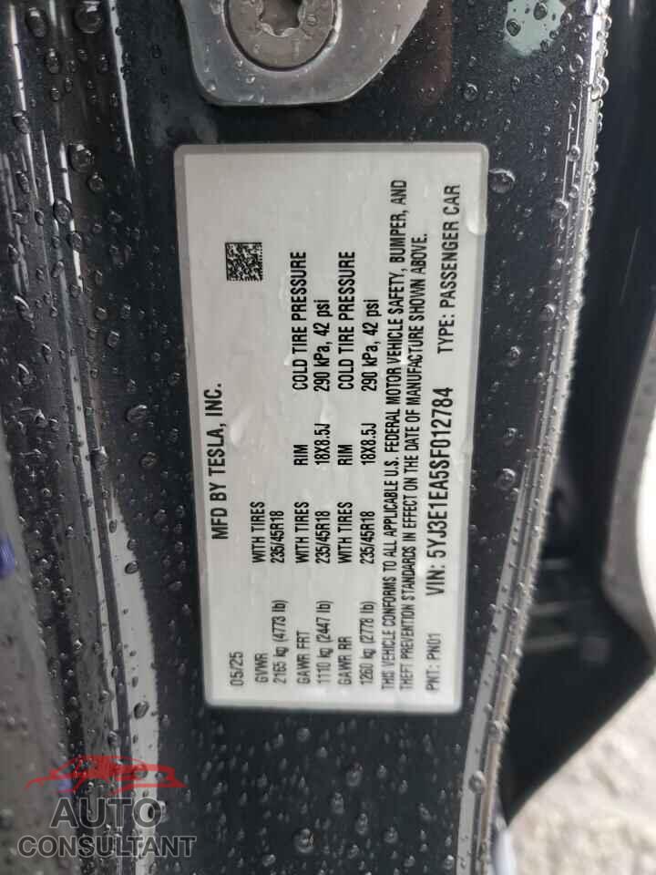 TESLA MODEL 3 2025 - 5YJ3E1EA5SF012784