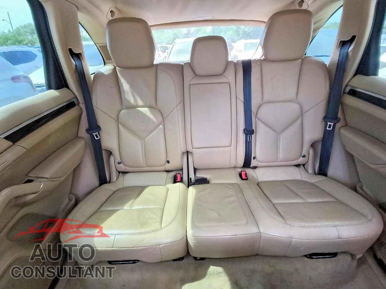 PORSCHE CAYENNE 2013 - WP1AE2A26DLA15784