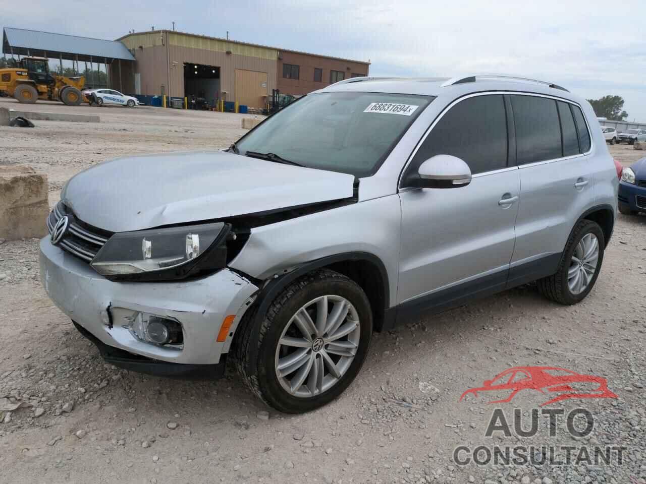 VOLKSWAGEN TIGUAN 2015 - WVGAV7AX5FW605868