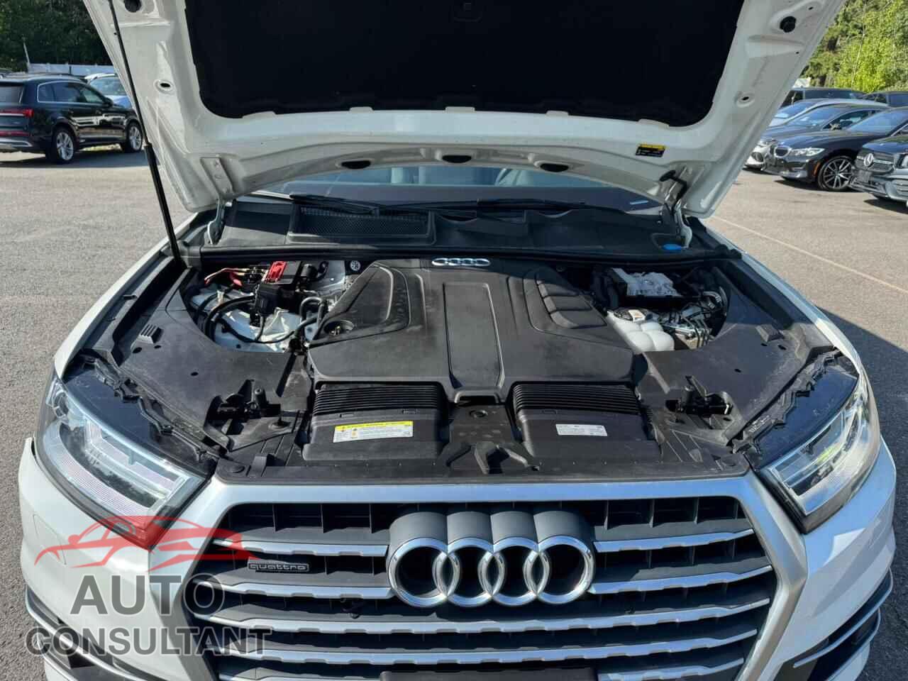 AUDI Q7 2019 - WA1AHAF75KD036134