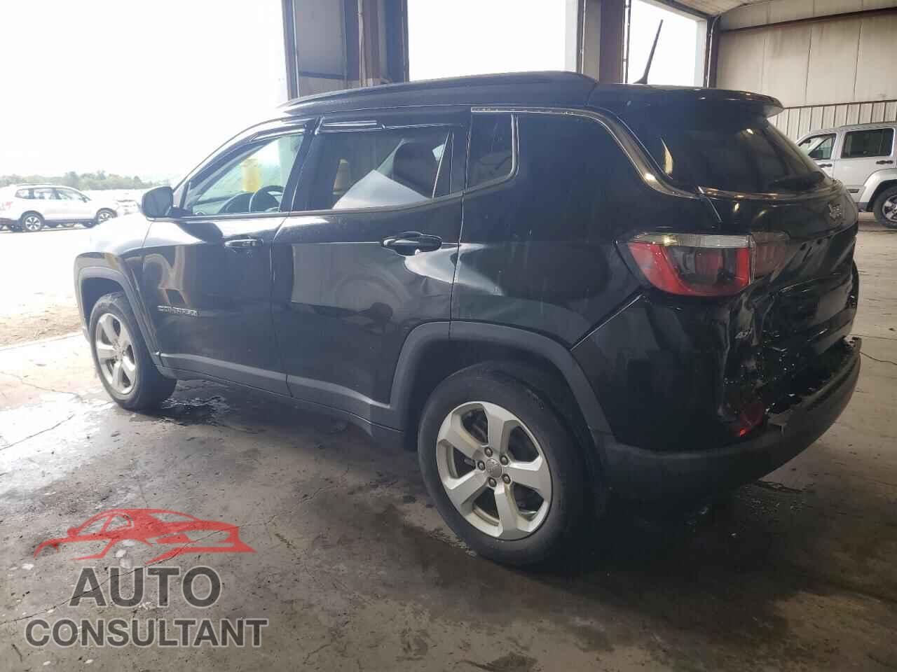 JEEP COMPASS 2018 - 3C4NJDBB2JT256394