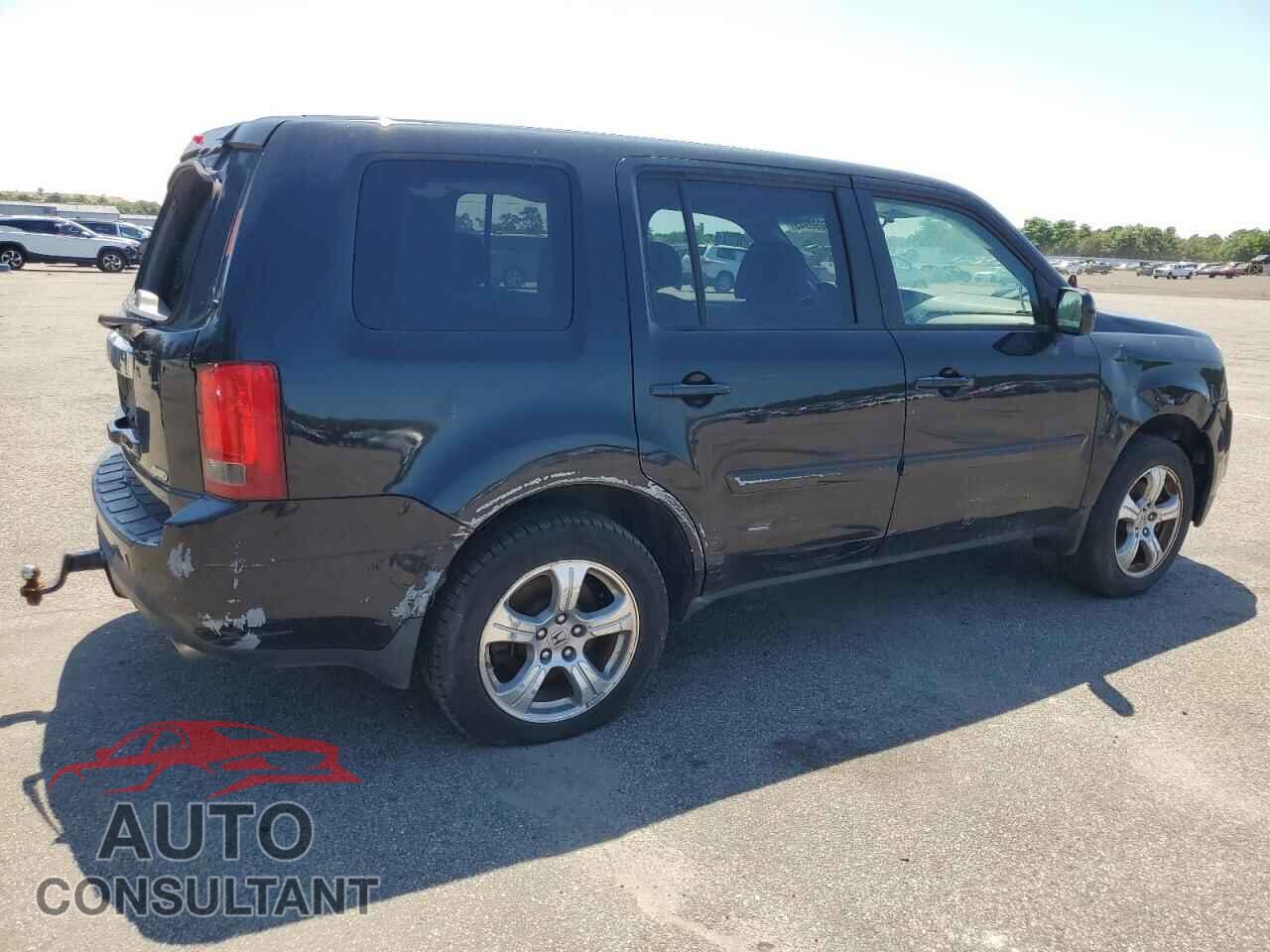 HONDA PILOT 2012 - 5FNYF4H42CB013810