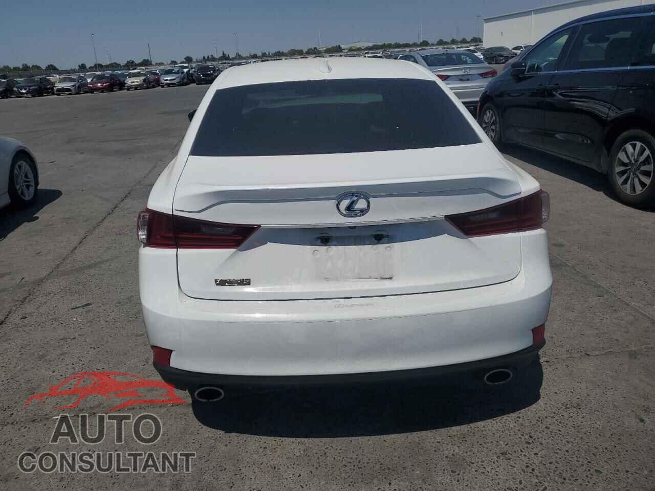 LEXUS IS 2016 - JTHBA1D29G5014093