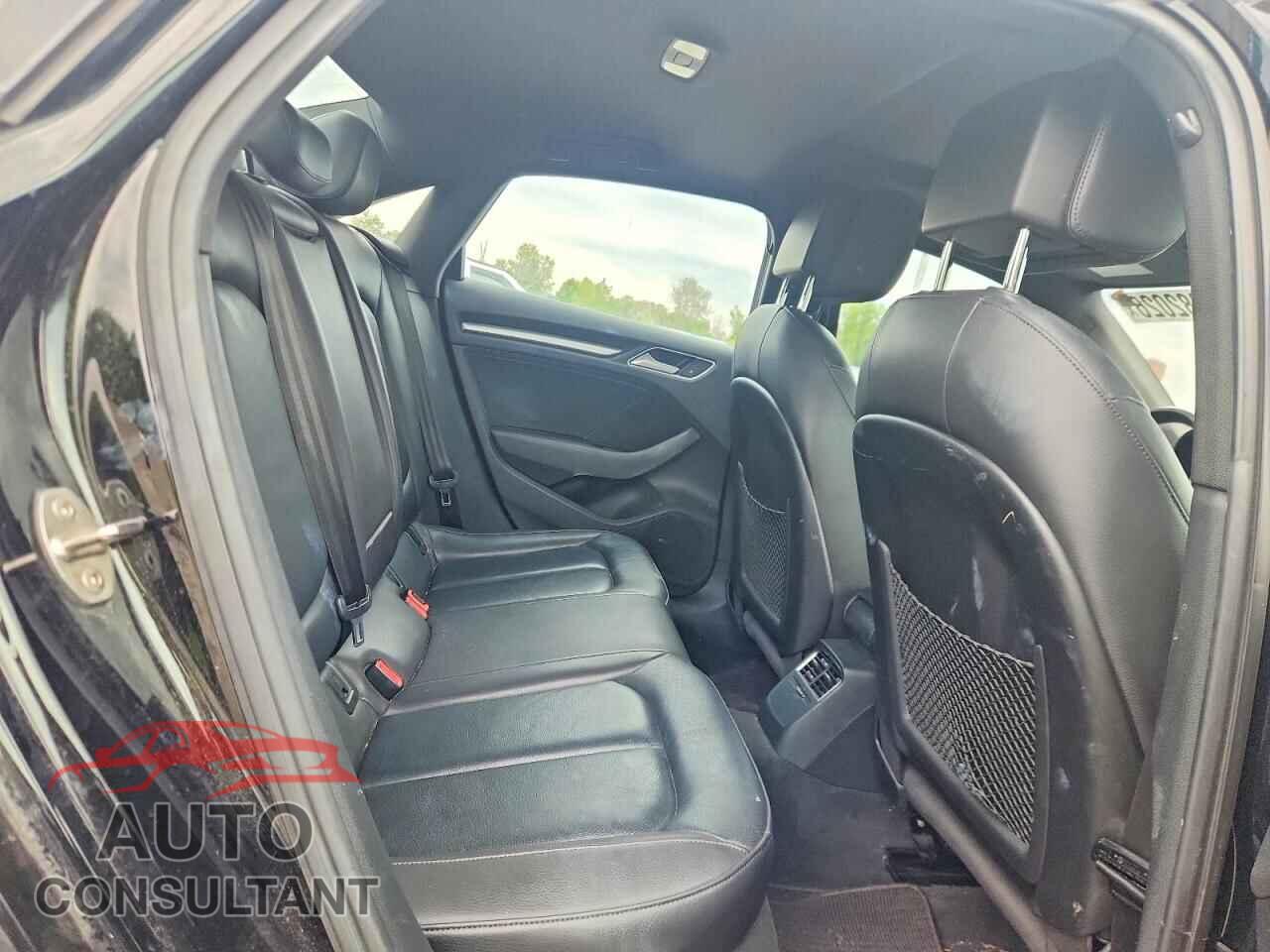 AUDI A3 2017 - WAUB8GFF3H1010899