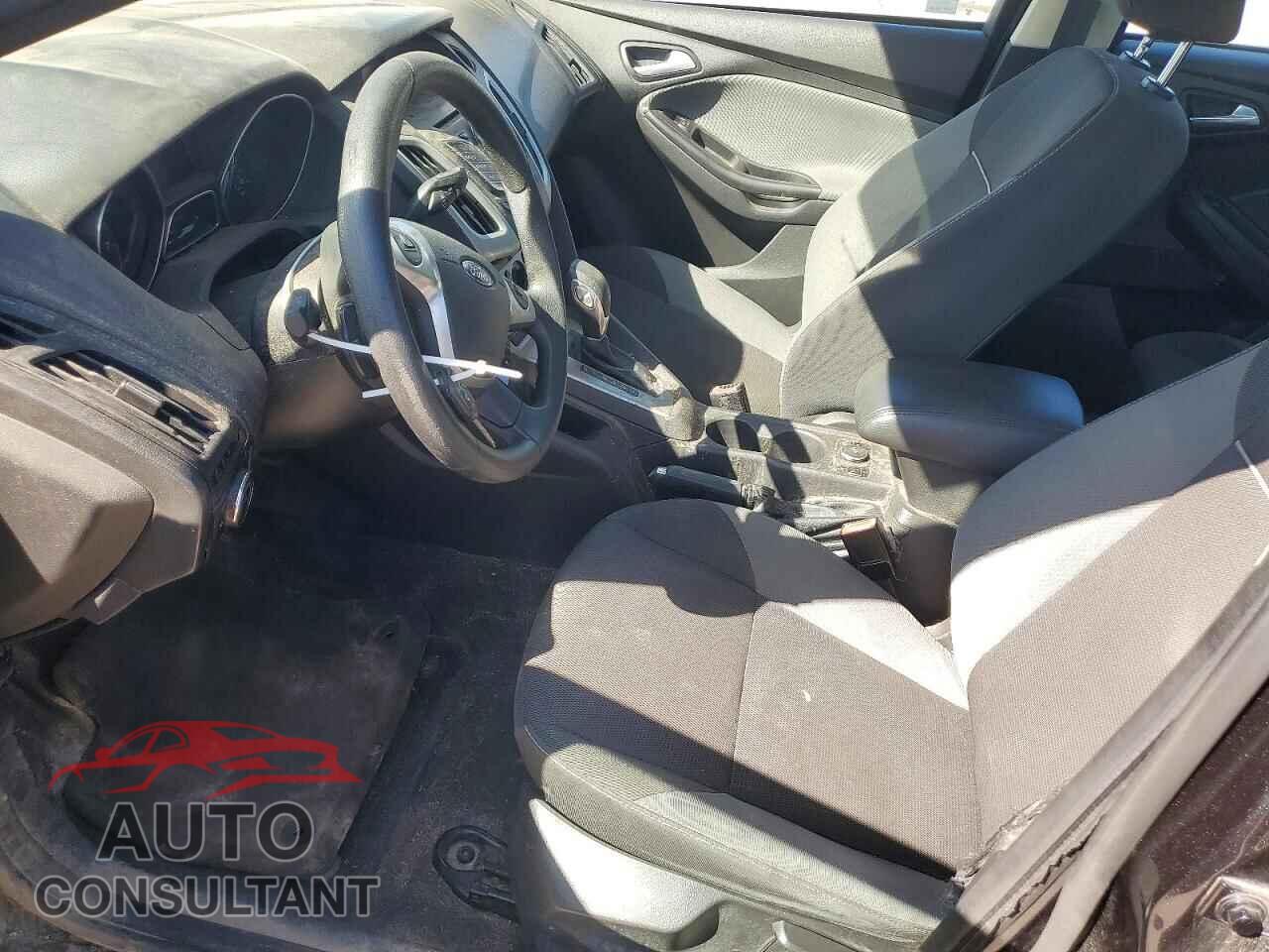 FORD FOCUS 2012 - 1FAHP3F26CL426115