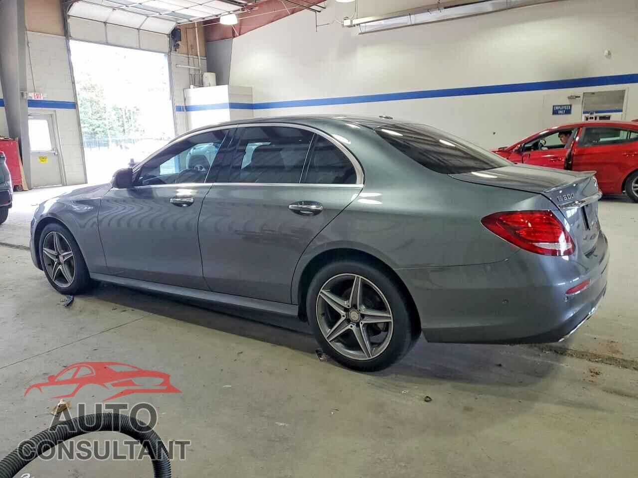 MERCEDES-BENZ E-CLASS 2017 - WDDZF4KB3HA058725