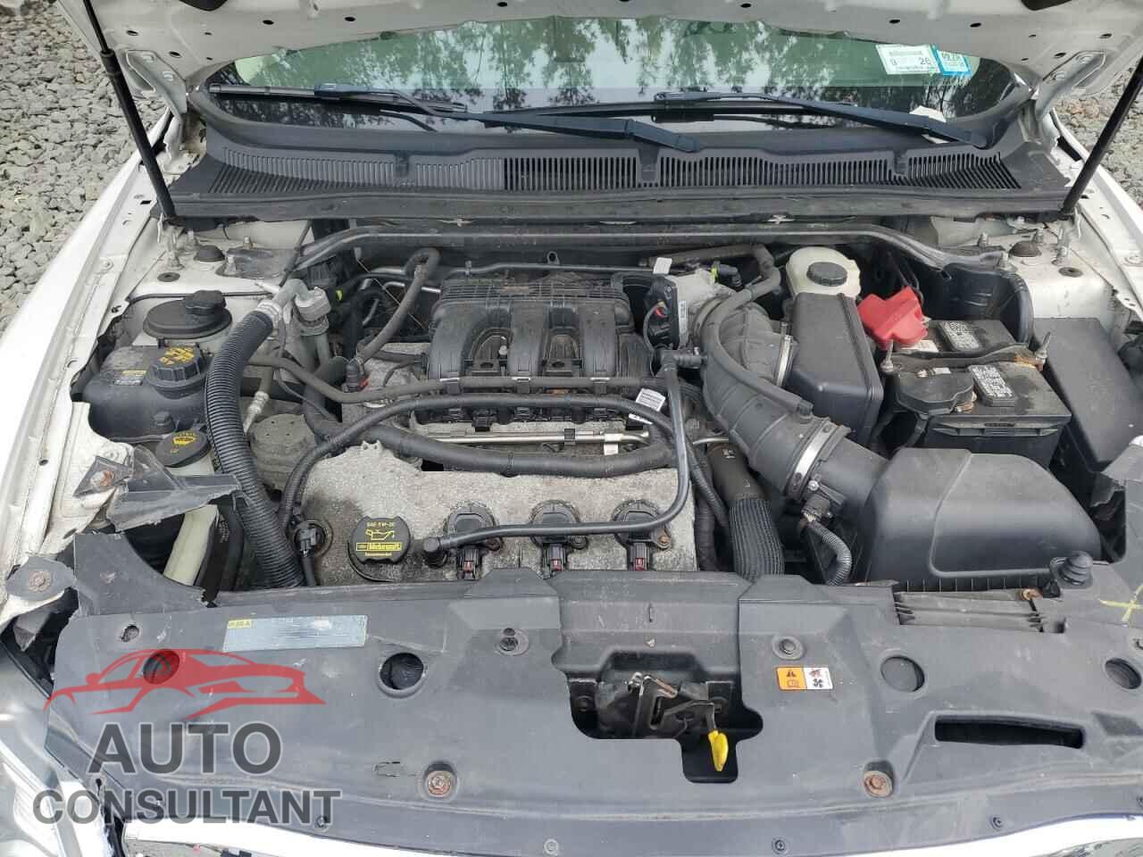 FORD TAURUS 2012 - 1FAHP2EW3CG121002