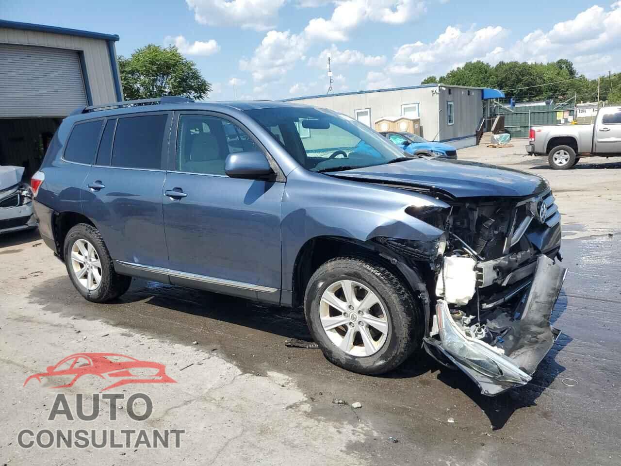 TOYOTA HIGHLANDER 2011 - 5TDBK3EH3BS075357