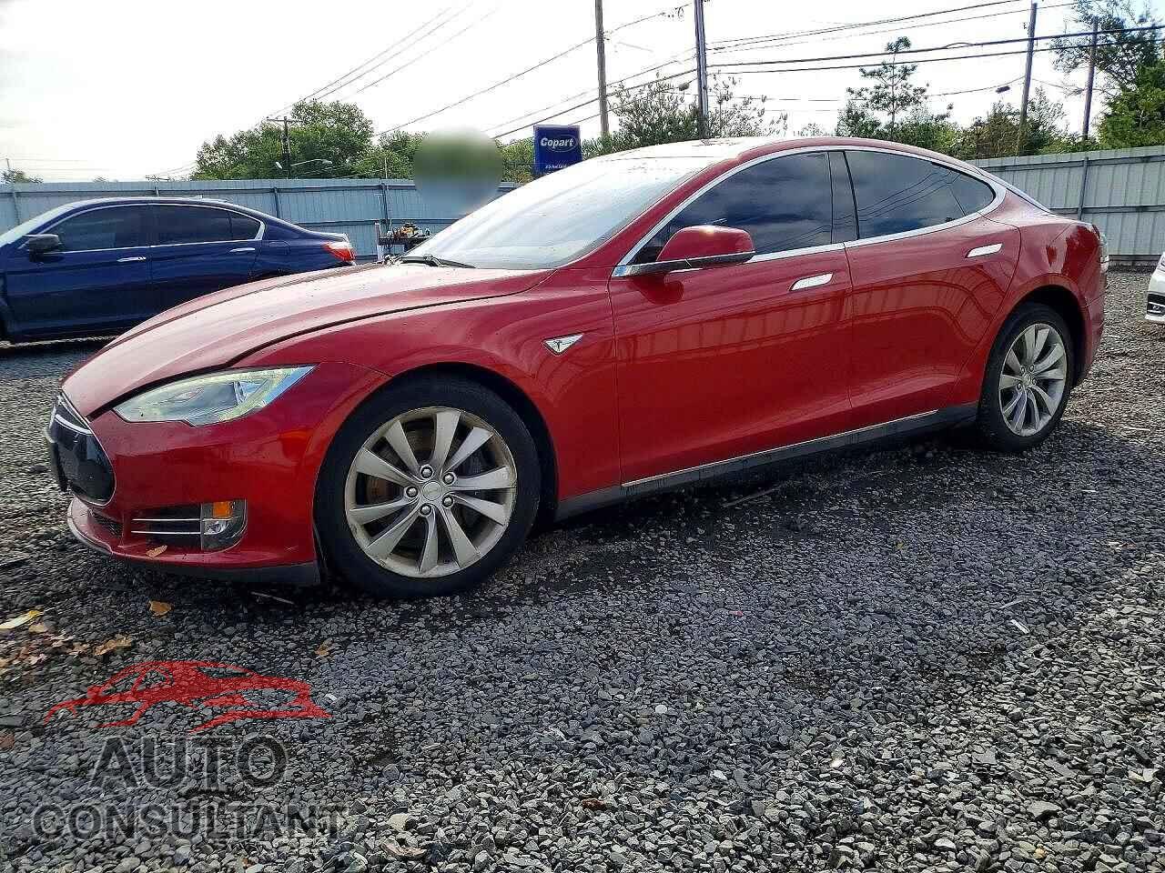TESLA MODEL S 2015 - 5YJSA1S24FF085977