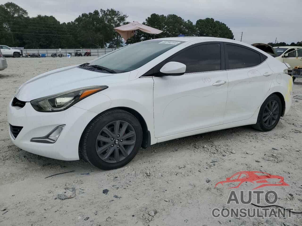 HYUNDAI ELANTRA 2015 - 5NPDH4AE3FH603015