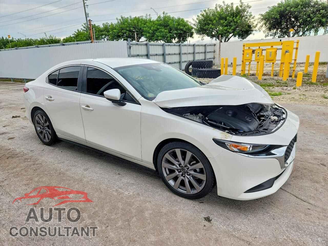 MAZDA 3 2022 - 3MZBPABL4NM314186