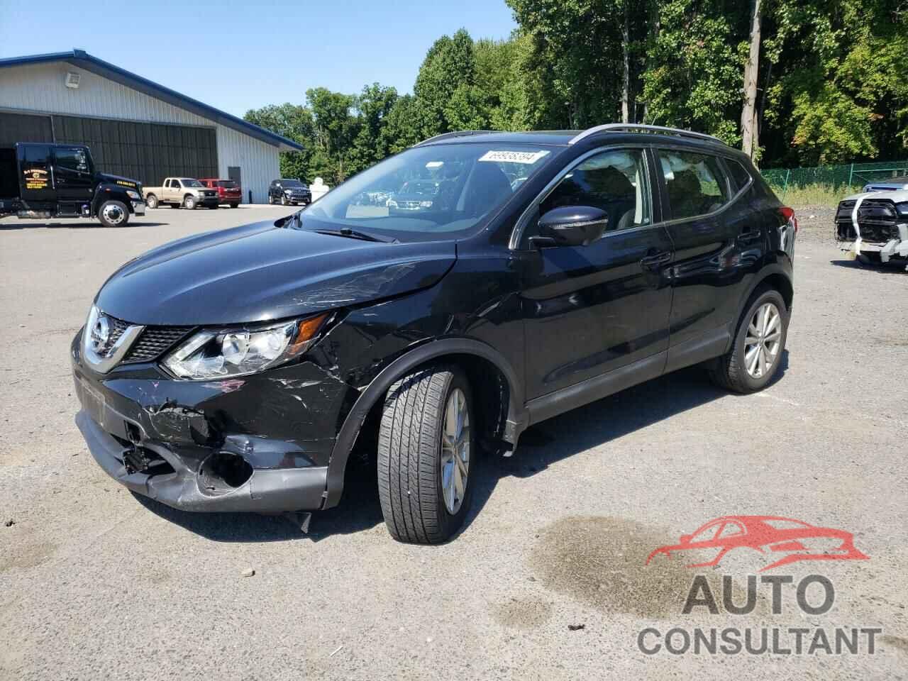 NISSAN ROGUE 2018 - JN1BJ1CR0JW205292