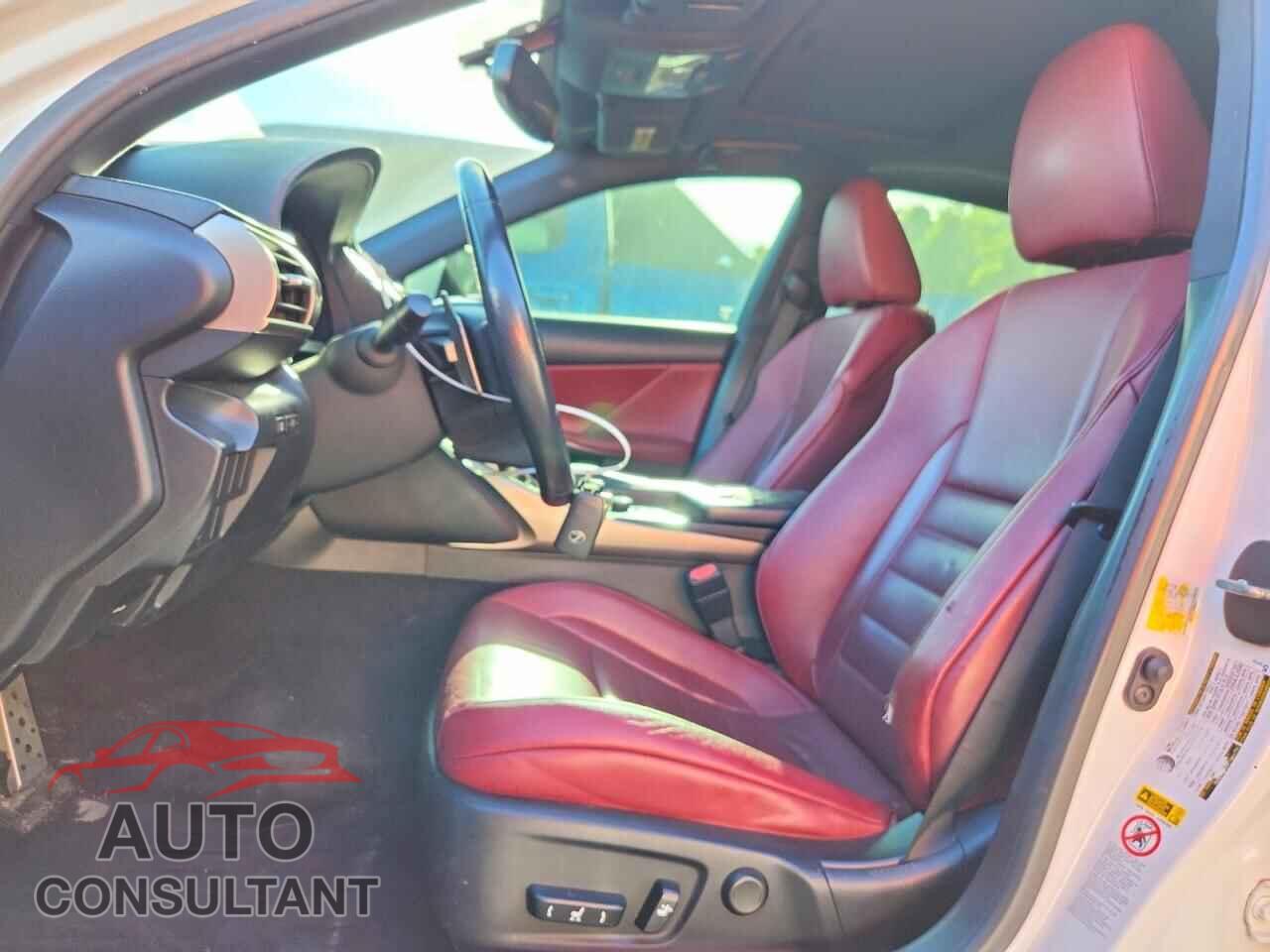 LEXUS IS 2014 - JTHCF1D21E5000322