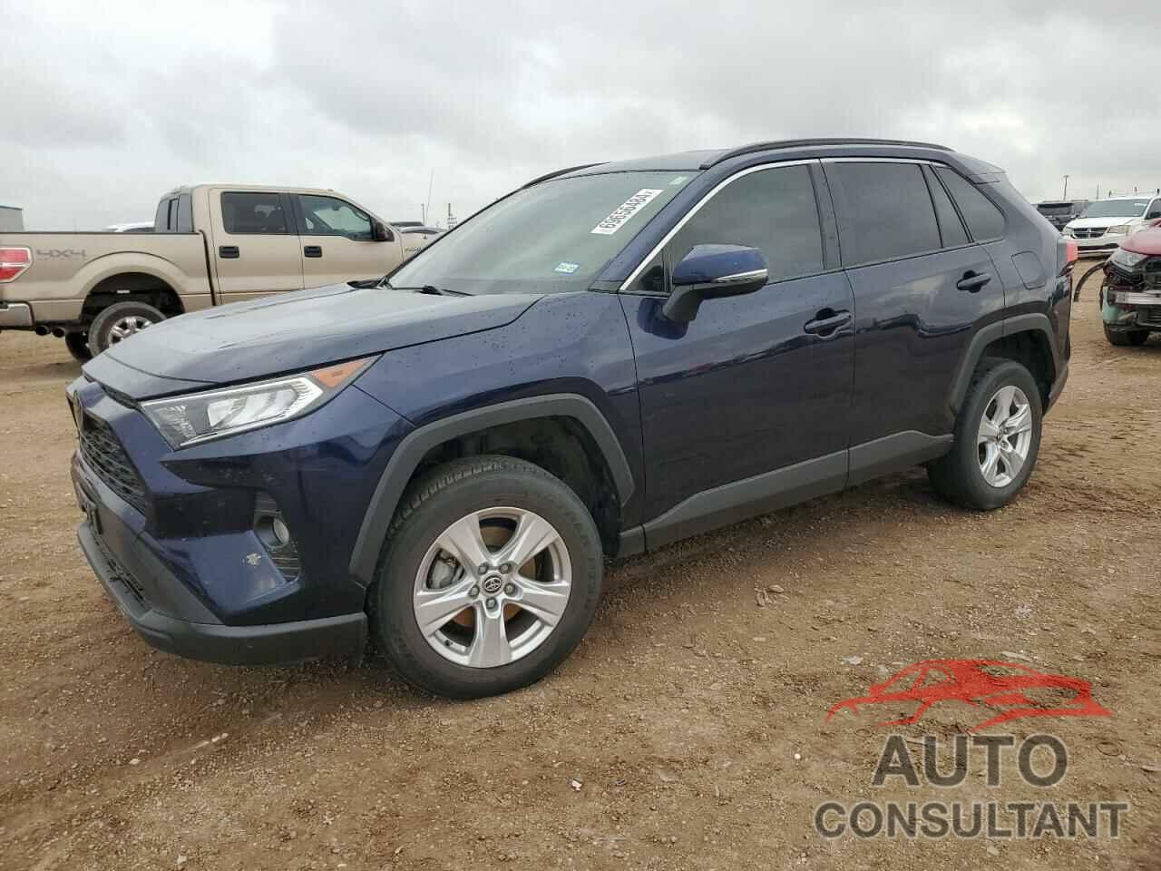 TOYOTA RAV4 2021 - JTMP1RFV0MD076965