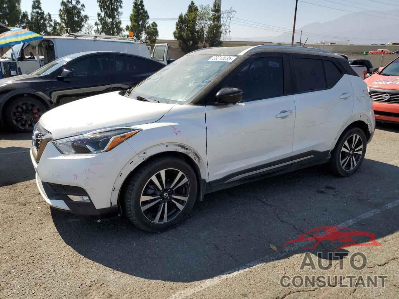 NISSAN KICKS 2019 - 3N1CP5CU7KL497741