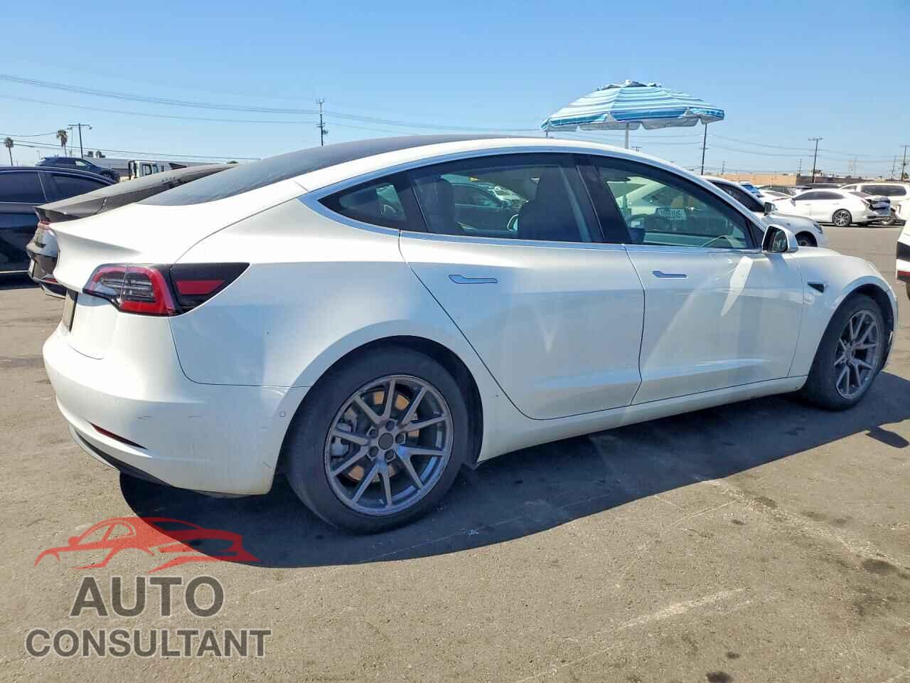 TESLA MODEL 3 2020 - 5YJ3E1EA0LF660048