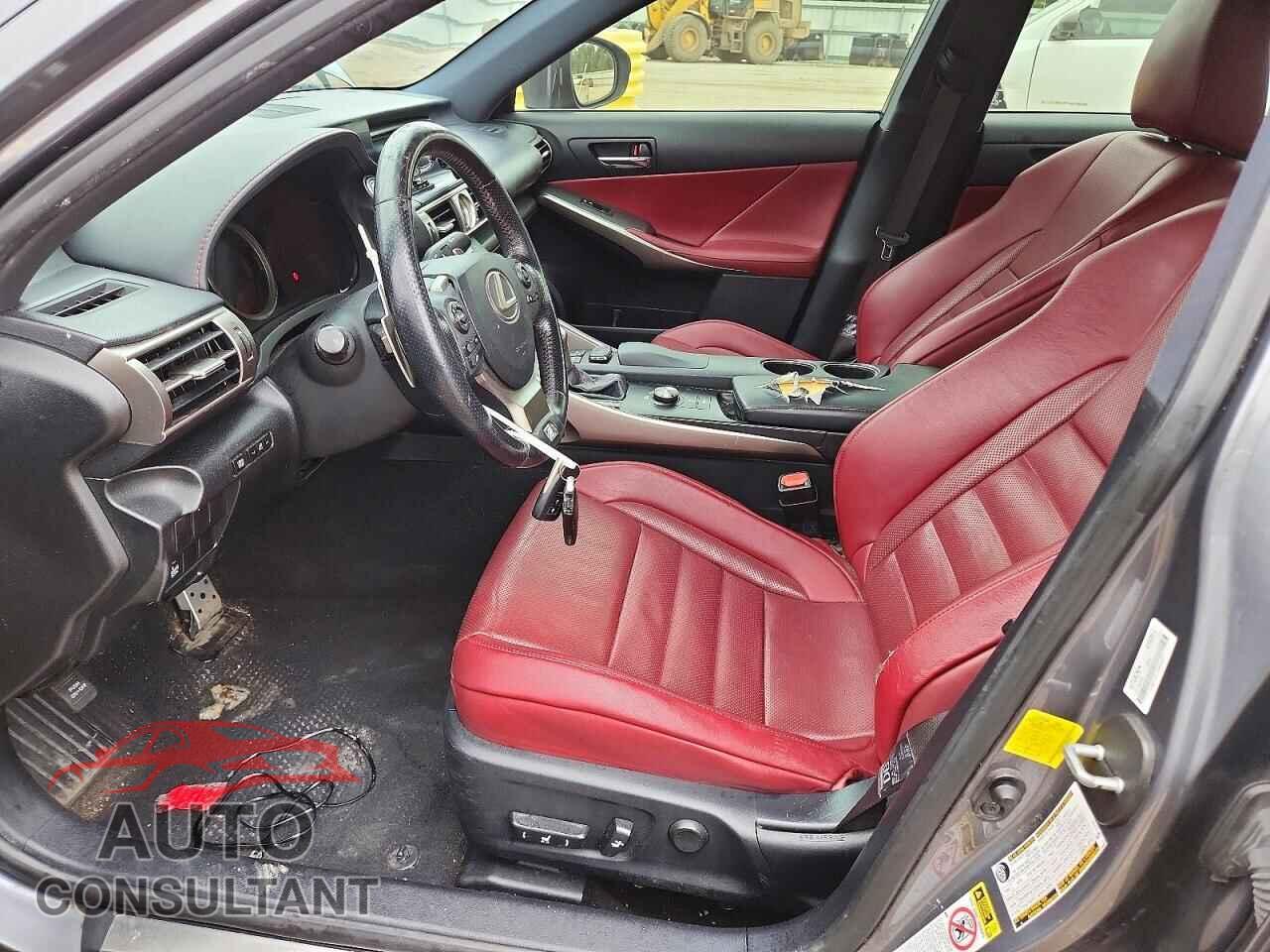 LEXUS IS 2015 - JTHBF1D21F5059884