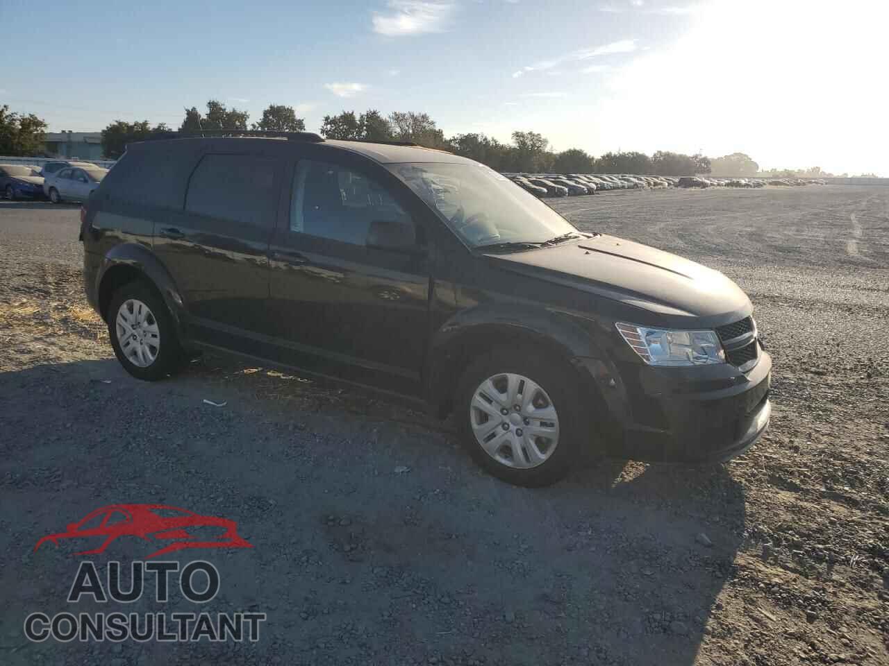 DODGE JOURNEY 2018 - 3C4PDCAB7JT528403