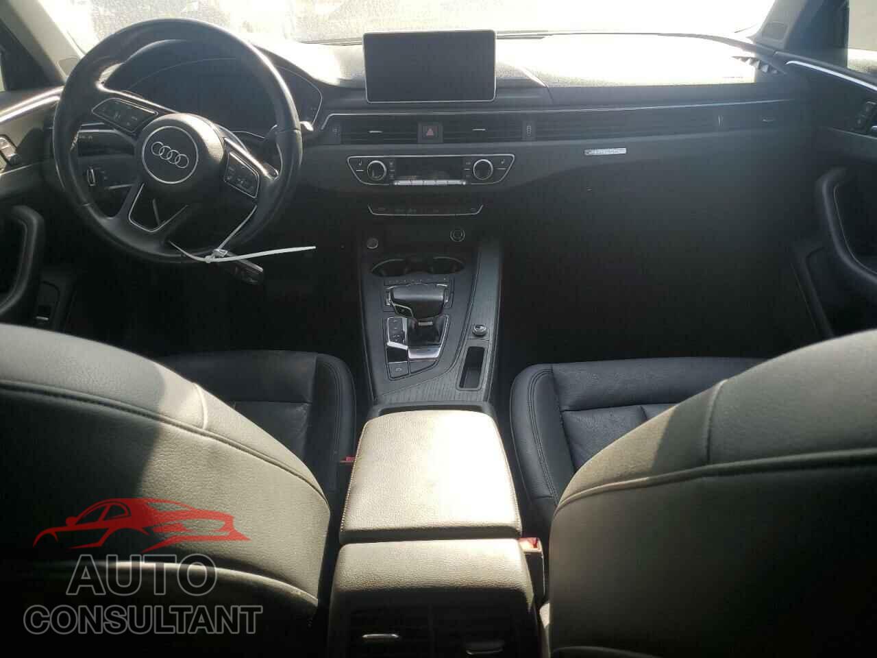 AUDI A4 2017 - WAUENAF43HN039121