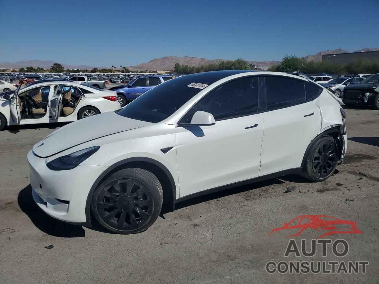 TESLA MODEL Y 2023 - 7SAYGDEEXPF617558