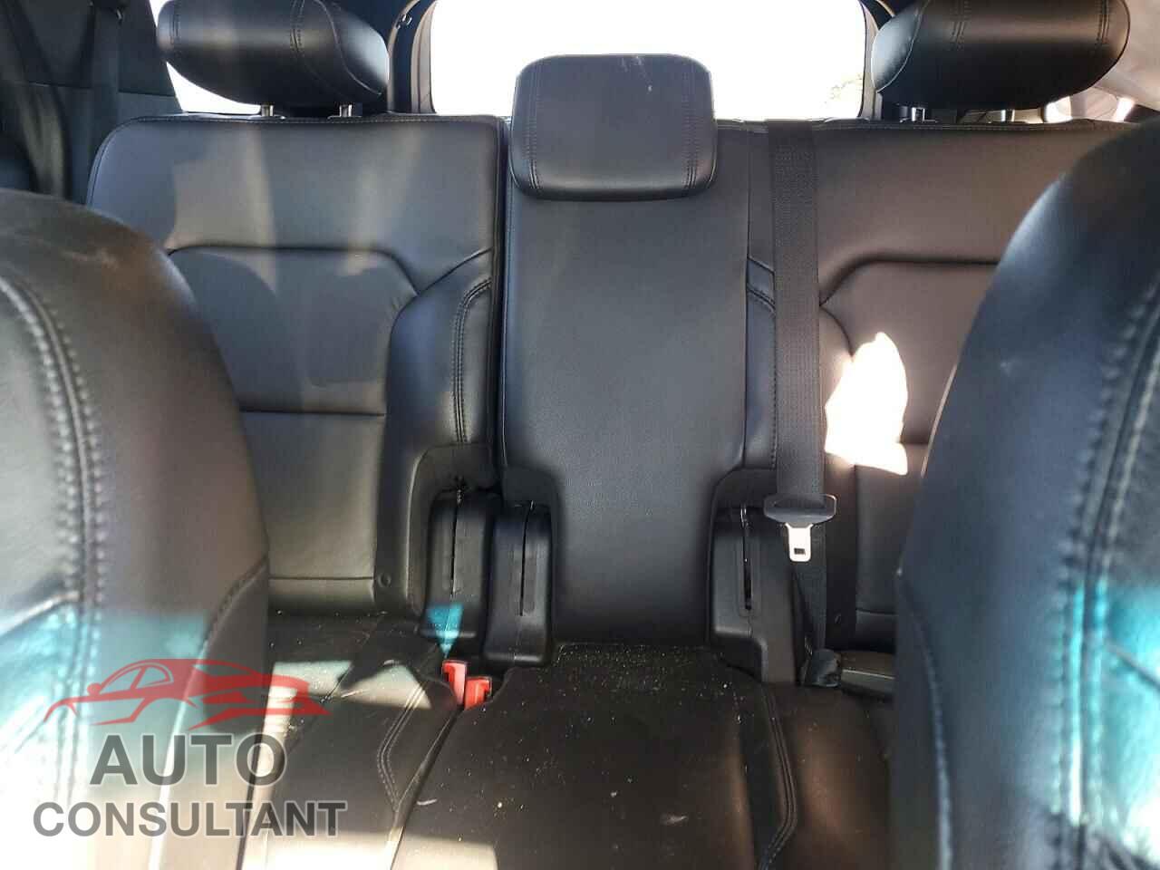 FORD EXPLORER 2017 - 1FM5K8D8XHGD37448