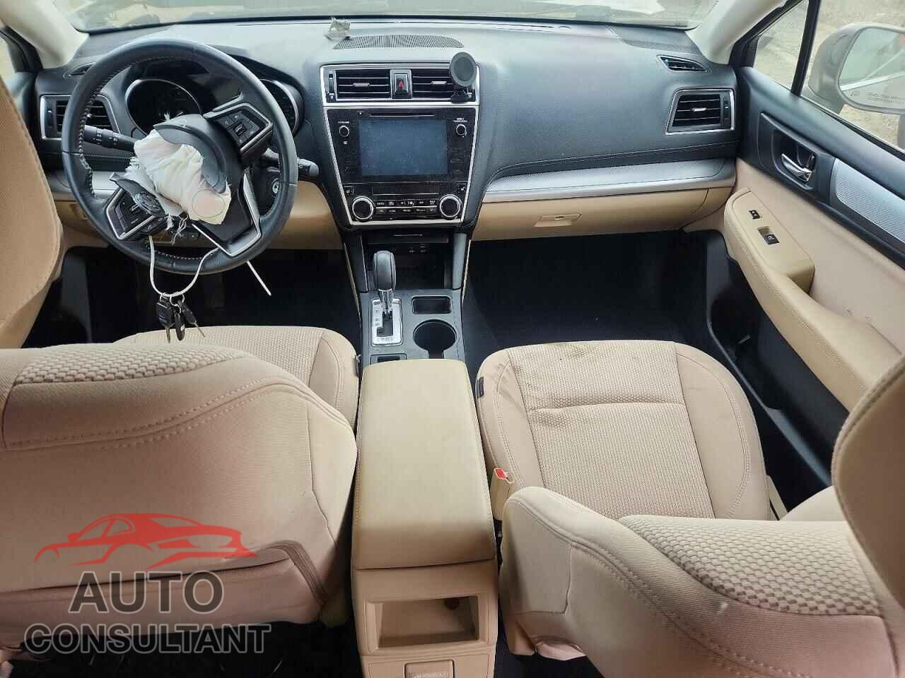 SUBARU OUTBACK 2018 - 4S4BSAHC6J3260468