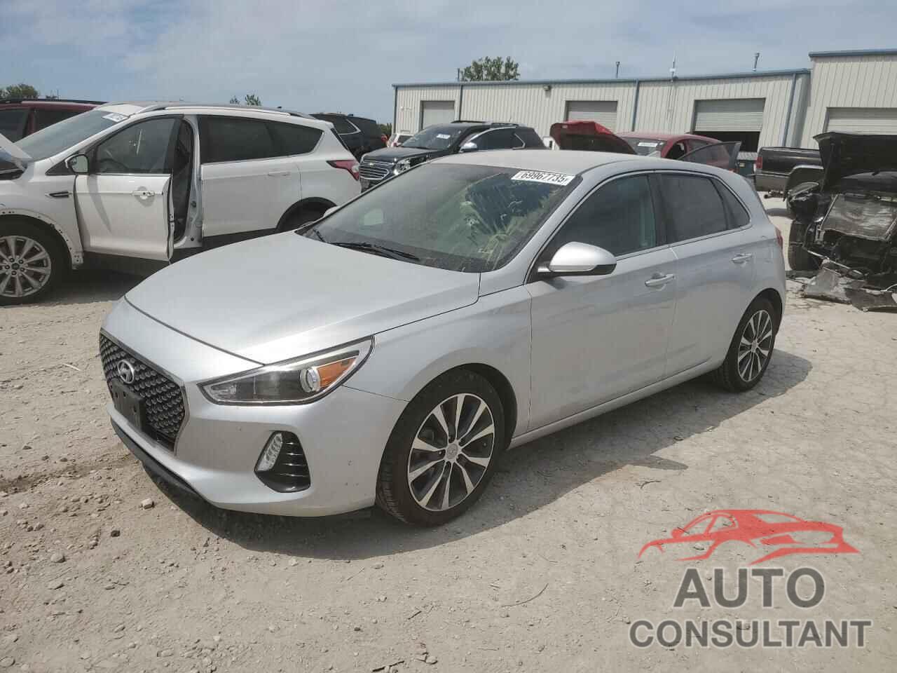 HYUNDAI ELANTRA 2018 - KMHH35LEXJU011432