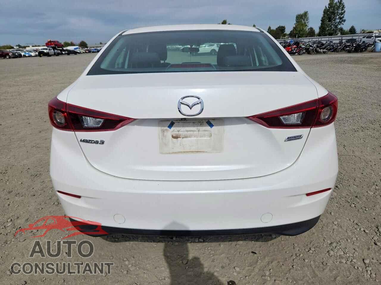 MAZDA 3 2017 - 3MZBN1U78HM157658